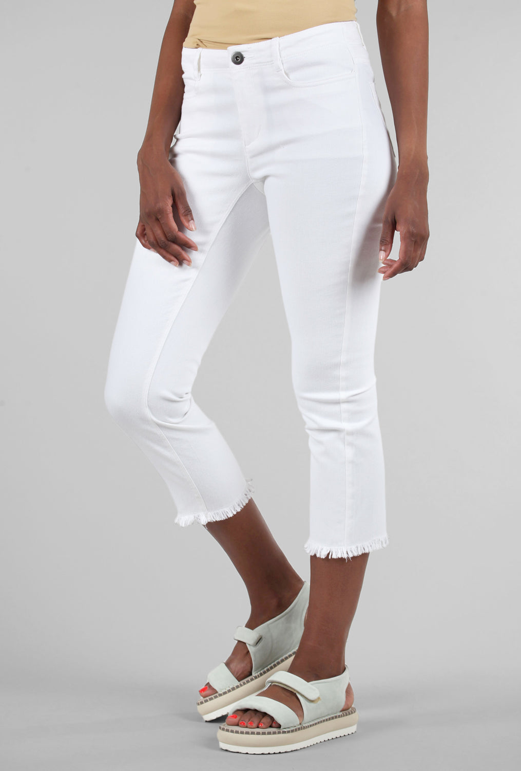 The Perfect Capri Jean, White