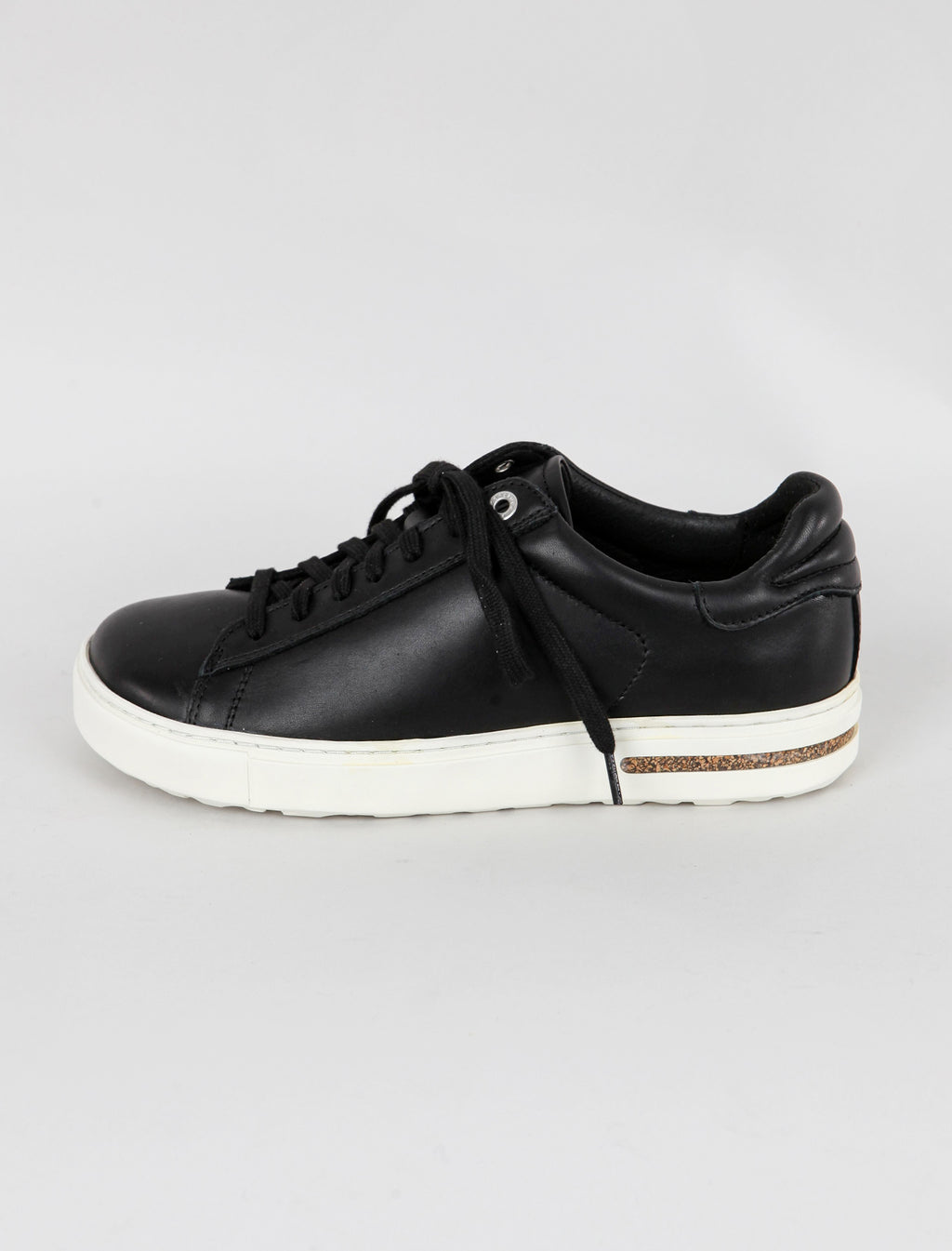 Bend Low Leather Sneaker, Black