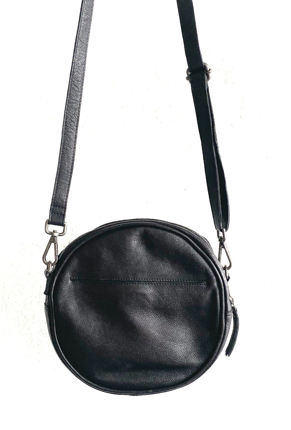 Fleming Round Leather Handbag, Black