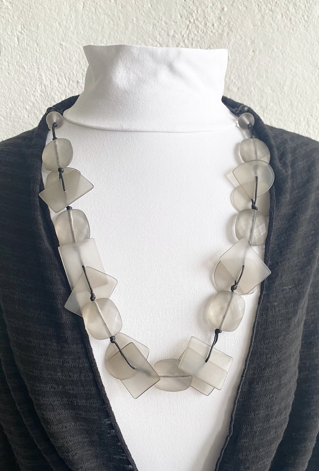 Frosted Geo Willow Necklace